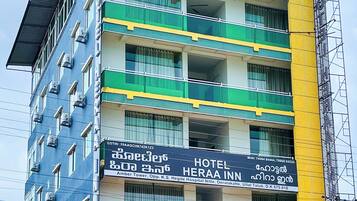 Mặt tiền nơi lưu trú