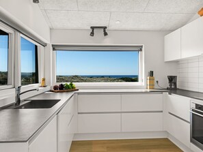 Fridge, microwave, oven, dishwasher - "Carit" - 450m from the sea by Interhome (Løkken)