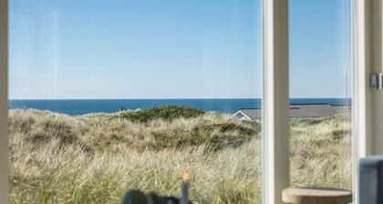 "Carit" - 450m from the sea by Interhome