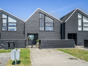 Esterni
