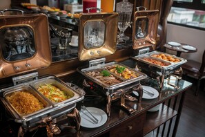 Gratis morgenmadsbuffet hver dag