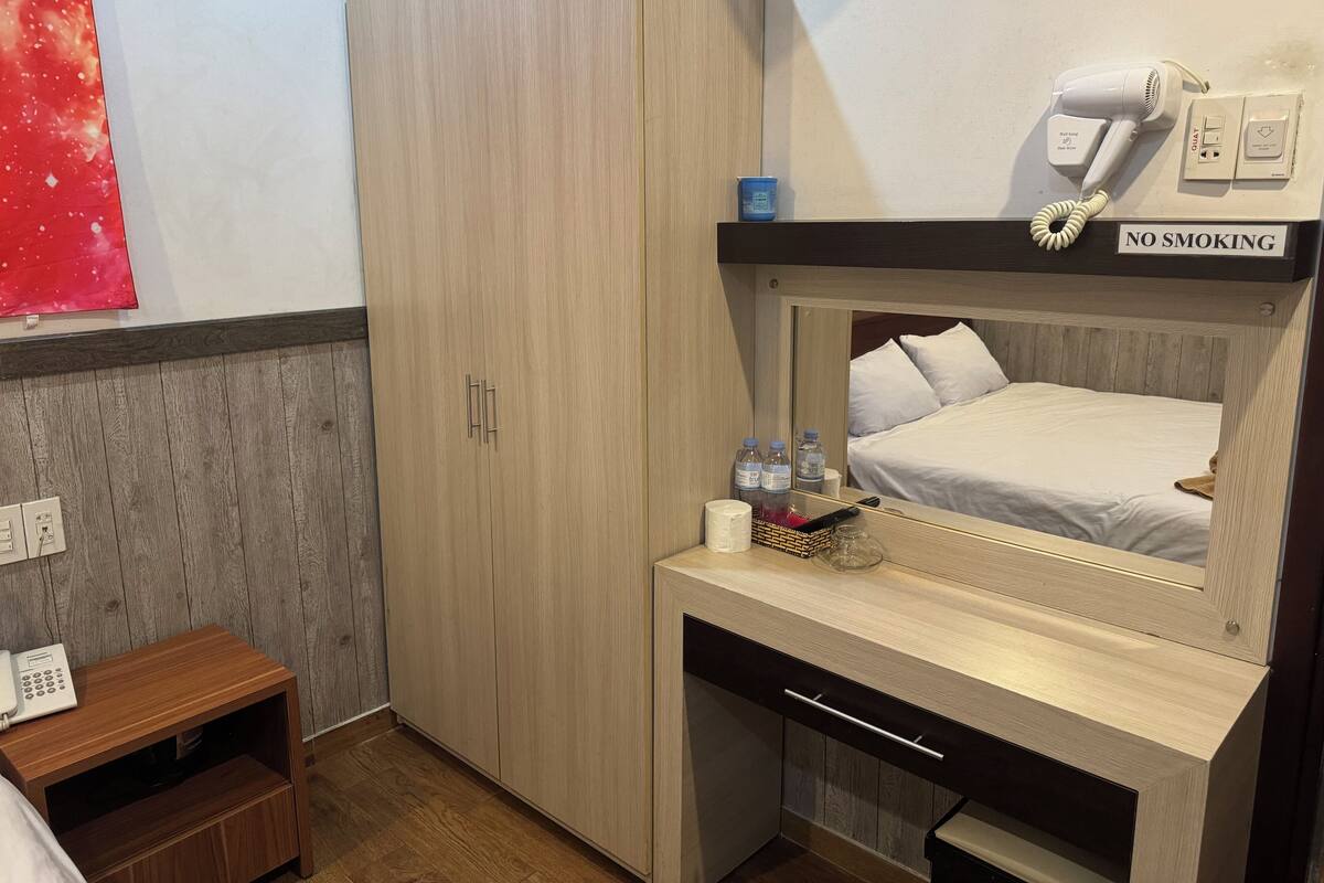 Standard Double Room Single Use, City View | Desk, blackout drapes, soundproofing, WiFi (free)