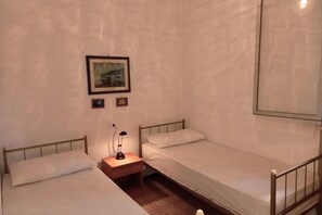 2 bedrooms - Attractive apartment with private garden (Ravenna)