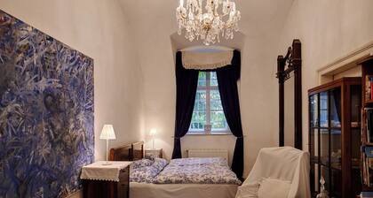 The beautiful Blue at Schloss Hollenburg
