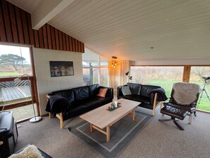 TV, fireplace - "Hansen" - 600m from the sea by Interhome (Hirtshals)
