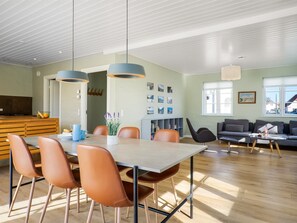 Dining - "Gerd" - 400m from the sea by Interhome (Løkken)
