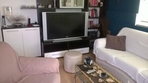 อพาร์ทเมนท์ (Apartment Roksy - Two-Bedroom Apartme) | ห้องนั่งเล่น