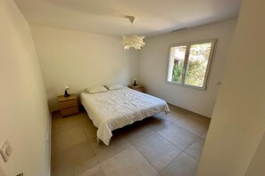 4 bedrooms