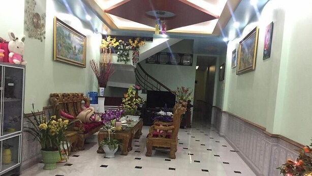 ภายใน