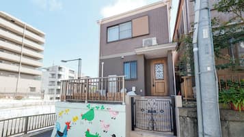 施設の正面