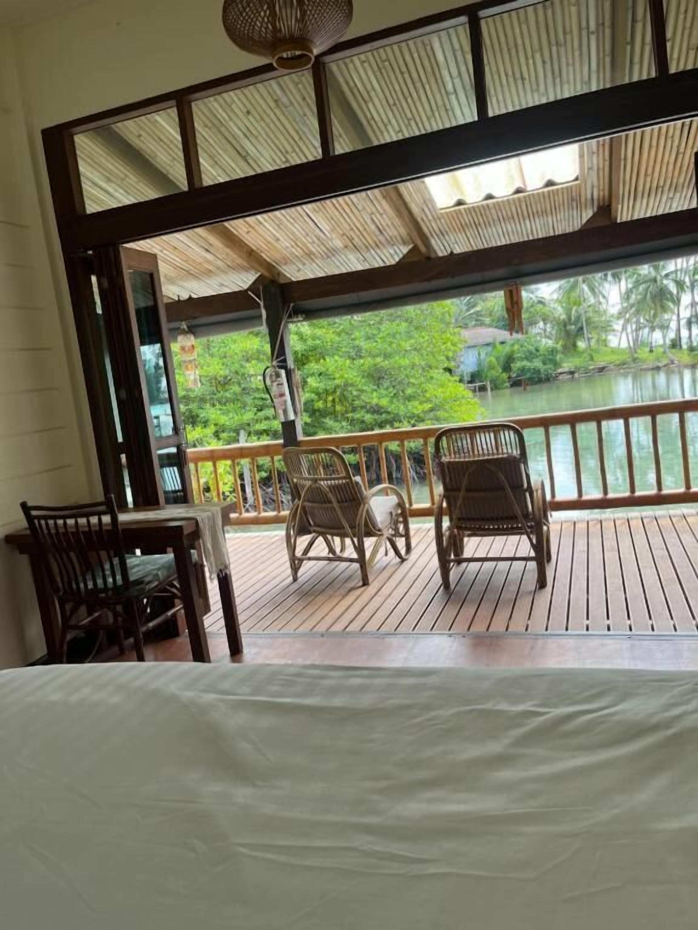 Seaview Double Bed | Living area | 35-inch LED TV with cable channels