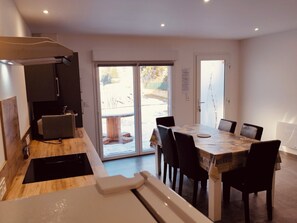 Dining - L'harmonie new duplex Quiet location with all amenities nearby (Fraize)