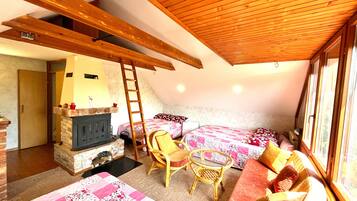 3 bedrooms, blackout curtains, soundproofing, iron/ironing board