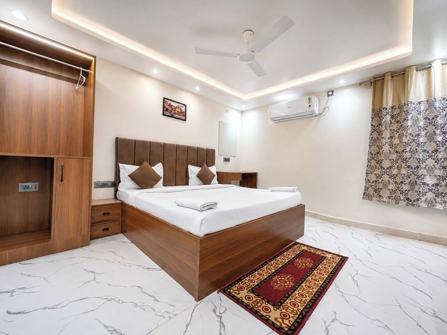 Super Deluxe Room | Free WiFi, bed sheets