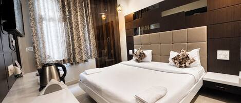 Super Deluxe Room