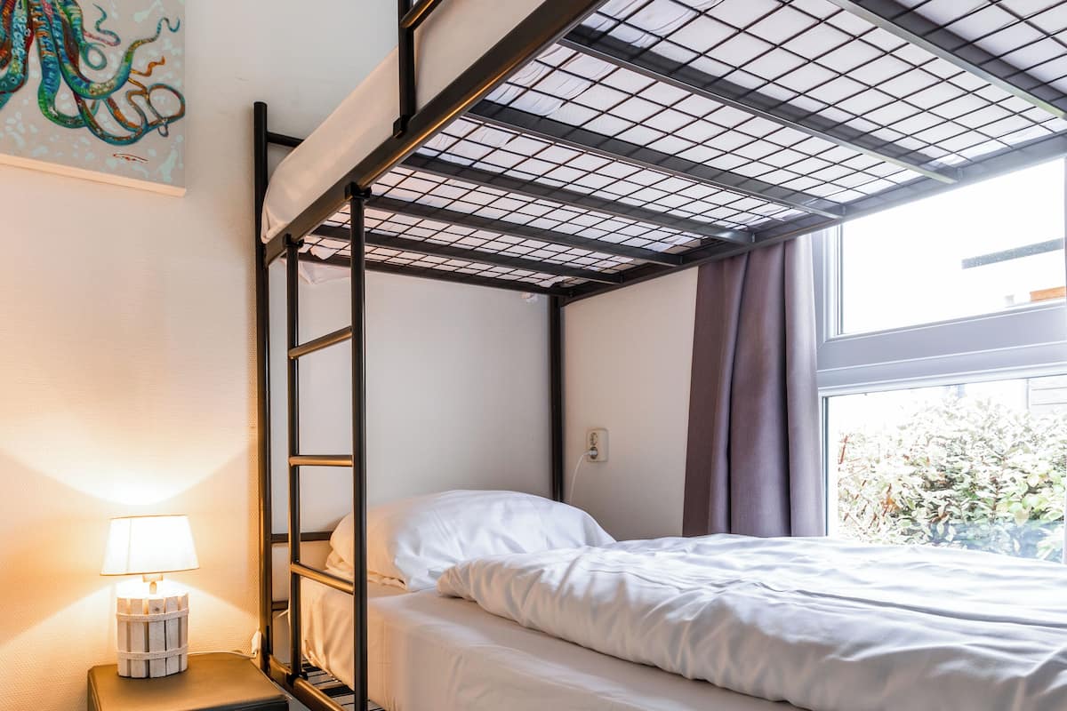 Deluxe bungalow, niet-roken, patio | 1 slaapkamer, gratis wifi