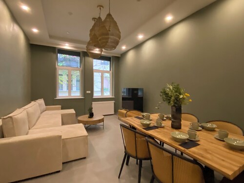 Unique 4-bedroom, 4-bathroom apartment in the heart of Budapest.