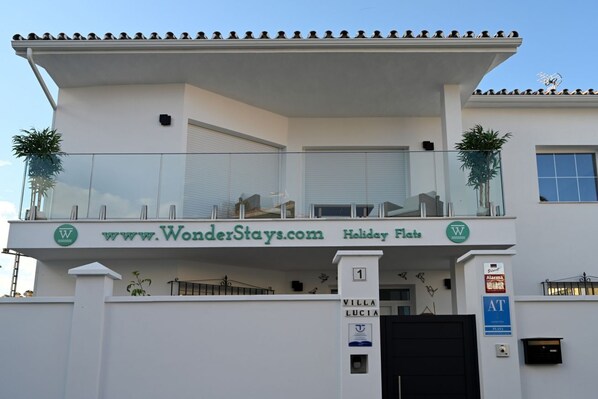 Exterior detail - Villa Lucia - Luxury Villa with Private Swimming Pool (Málaga)