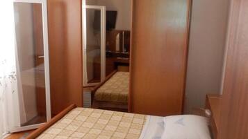 Apartment (Apartment Vesna & Ivica - Two Bedroom) | 3 bedrooms, free WiFi