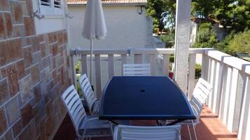 Apartment (Apartment Vesna & Ivica - Two Bedroom) | Balcony