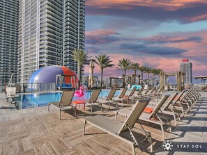 Unclassified image, 4 of 48, button - Rooftop Pool –Oceanview Balcony| Beachfront Resort (Hollywood)