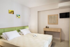 3 camere, una cassaforte in camera, ferro/asse da stiro, Wi-Fi gratuito