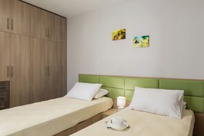 3 habitaciones y caja de seguridad en la habitación 