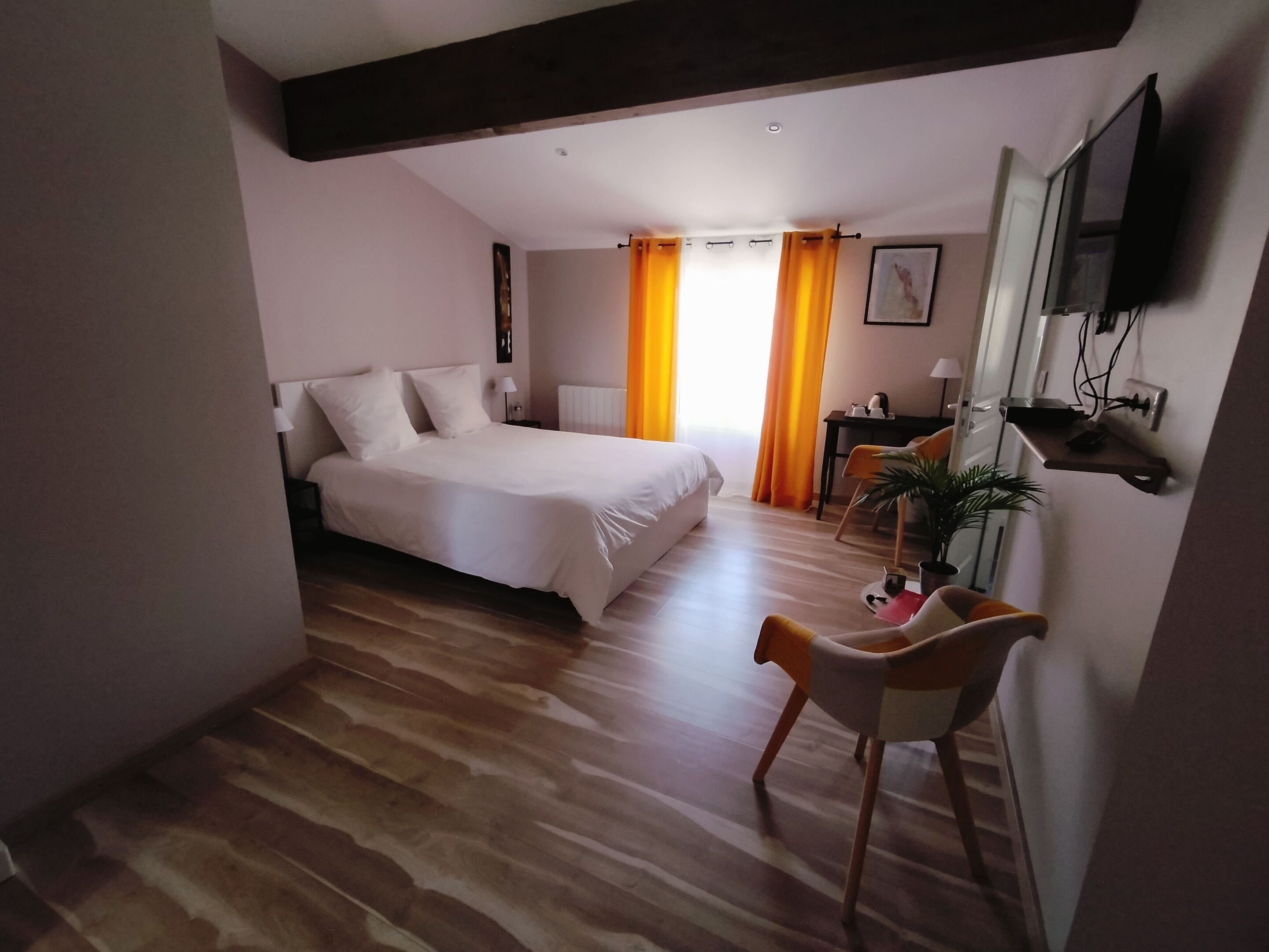 Premium bedding, individually decorated, individually furnished, desk