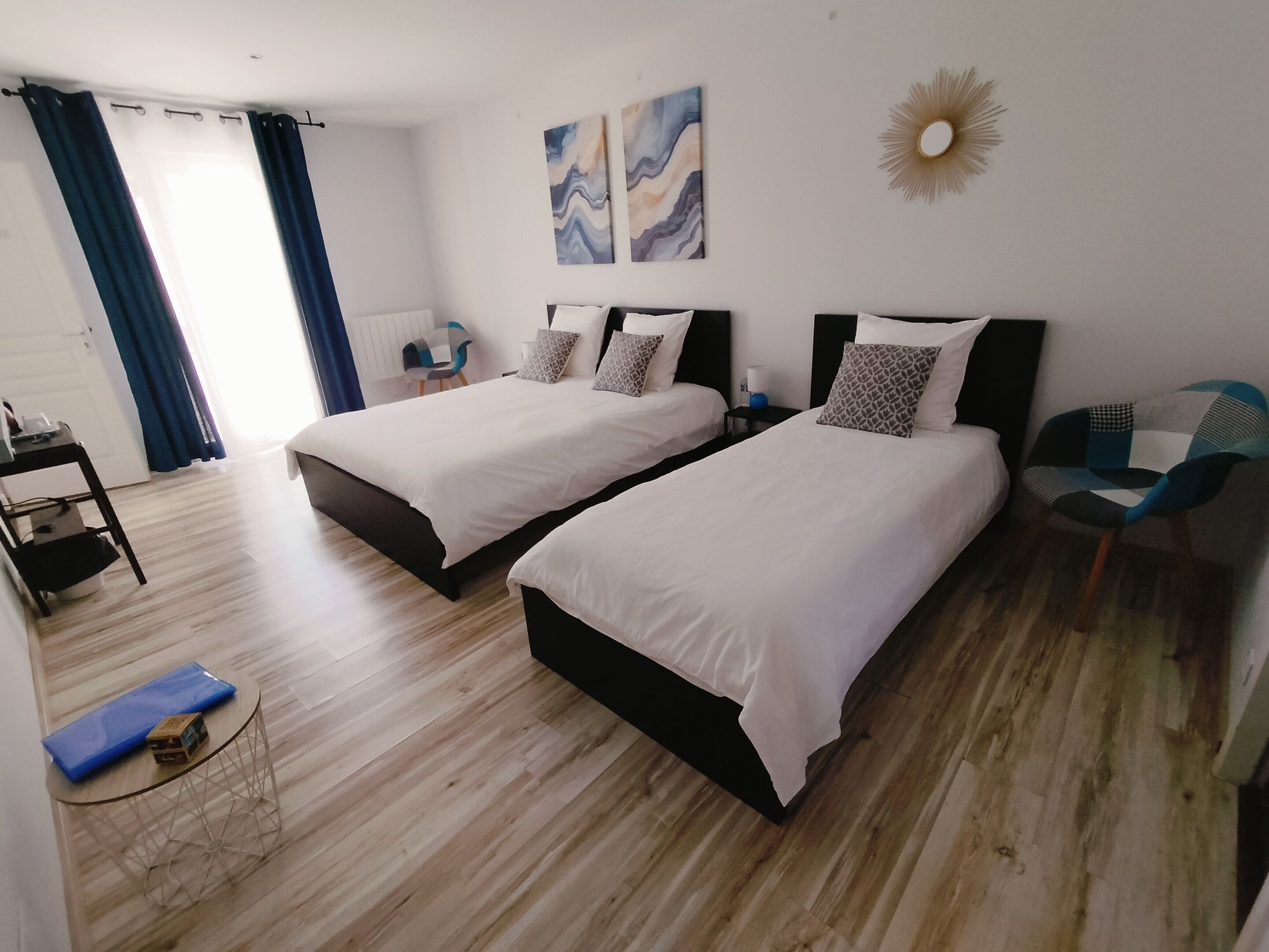 Literie de qualité supérieure, décoration personnalisée