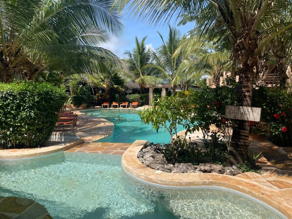 Outdoor pool - LaPili Residence (Kiwengwa)