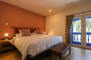 1 bedroom, desk, WiFi, bed sheets - w* | Awesome 1BR Near Plaza de Armas de Cusco (Cusco)