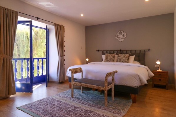 1 Schlafzimmer, Schreibtisch, WLAN, Bettwäsche