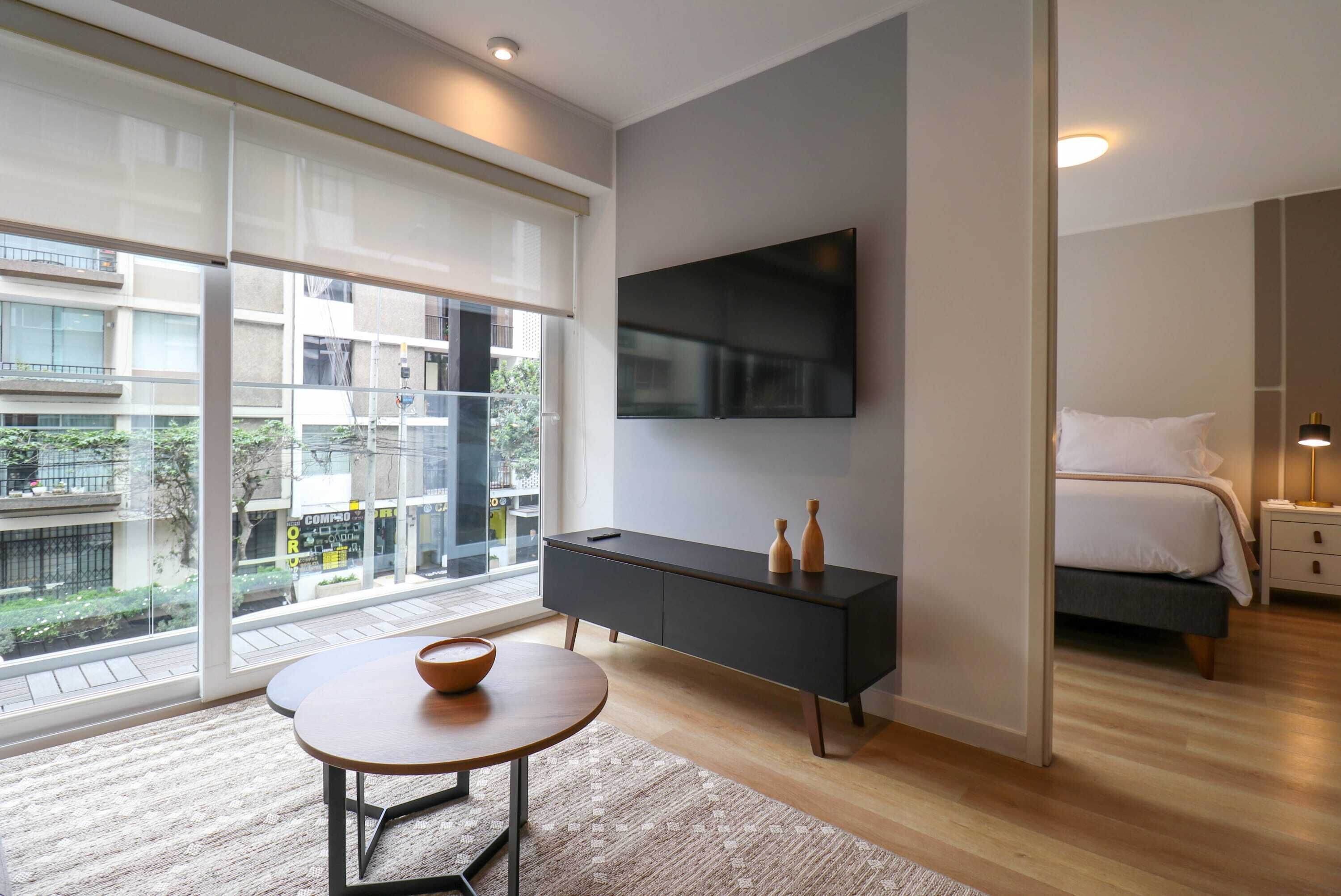 2 Schlafzimmer, Schreibtisch, Bügeleisen/Bügelbrett, WLAN