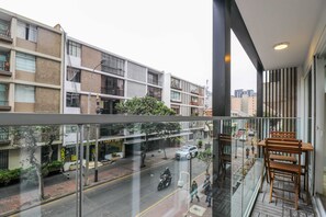 Property grounds - w* | Marvelous 2BR with balcony Near Kennedy Park (Miraflores)