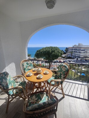 Outdoor dining - AP394-VERDEMAR 46 (Nerja)
