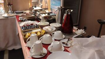 含每日全套早餐