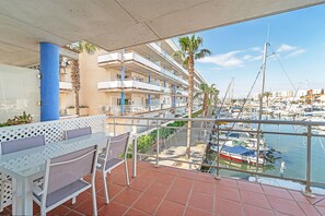 Outdoor dining - WELCS APARTAMENTO 153 EMP con vistas al puerto (Rosas / Roses)