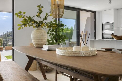 Adam | private pool - terrace - gym