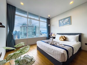 Apartamento Confort, vistas a la ciudad | Servicio de la habitación