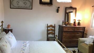 Apartment | Allergikerbettwaren, individuell dekoriert, individuell eingerichtet