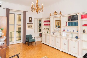 Reception - Suite Cervantes (Naples)