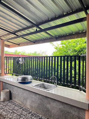 บ้านพักสแตนดาร์ด, 3 ห้องนอน, ห้องน้ำส่วนตัว, วิวภูเขา | ห้องน้ำ