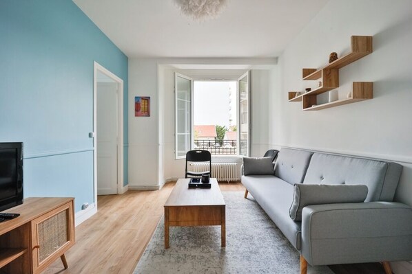 Fernseher