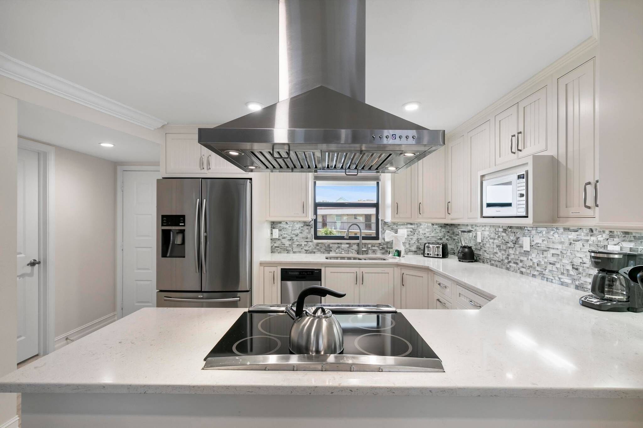 Anglers Cove | 1bd/1ba | Beautiful sunrises with view of the bay