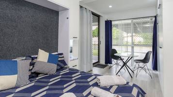 1 bedroom, free WiFi, bed sheets