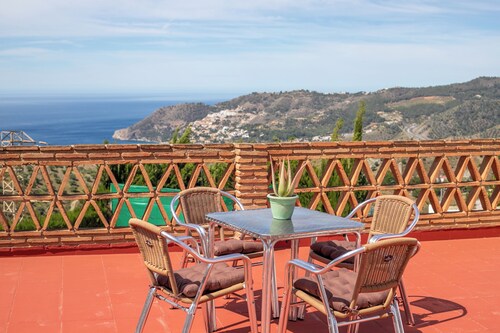 Casa Rural con Vistas al Mar y Silencio Natural