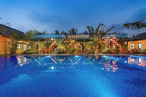 Outdoor pool, pool umbrellas, pool loungers