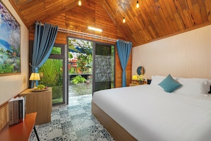 Deluxe-Doppelzimmer, Balkon, Poolblick | Ausblick vom Zimmer