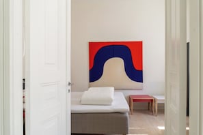 2 habitaciones, tabla de planchar con plancha y wifi gratis 