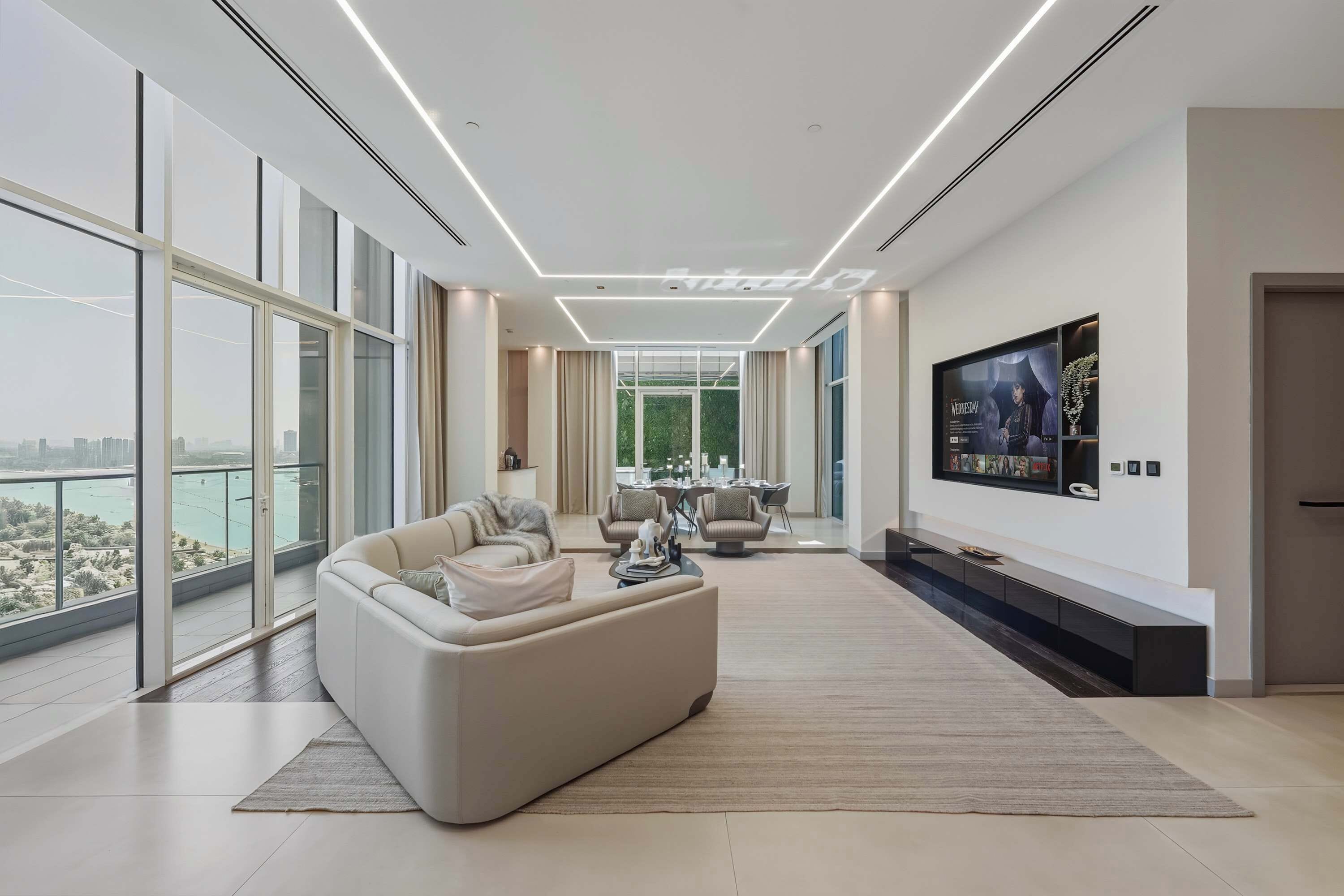 Palm Penthouse Sky Villa - Vast Terrace & Jacuzzi - Dubaï